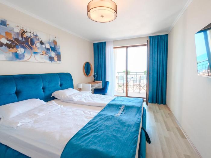 Blue Marine Apartment, complex Carpe Diem Balchik, free Parking
