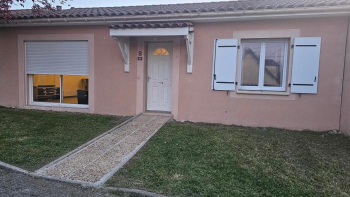 Maison chaleureuse avec calme