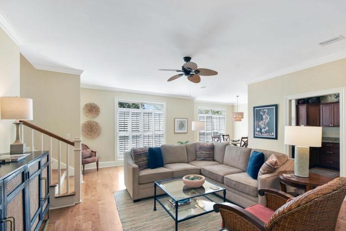 Demere Moss Townhouse #20