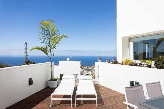 Amazing, Sea Views & Terrace