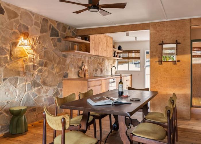 Sundowner Suite No. 1