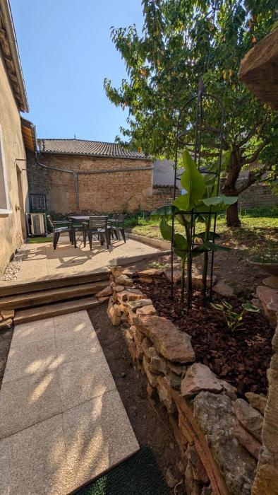 Les roches voisines "big rock"