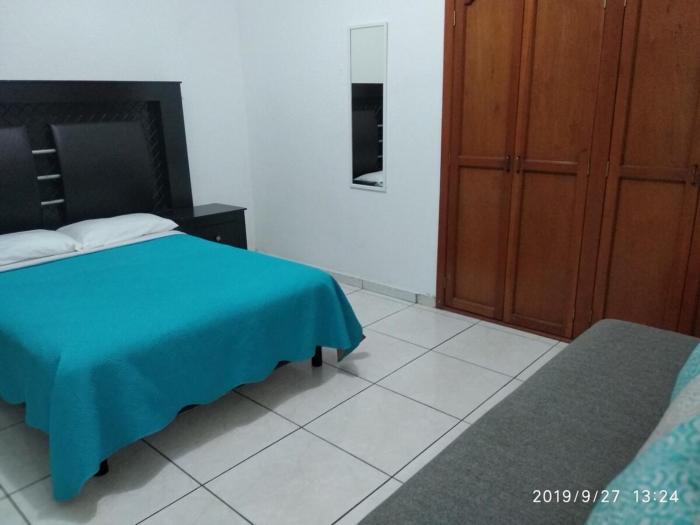 Depa 02 Con Cochera Acceso Directo Torre Belen