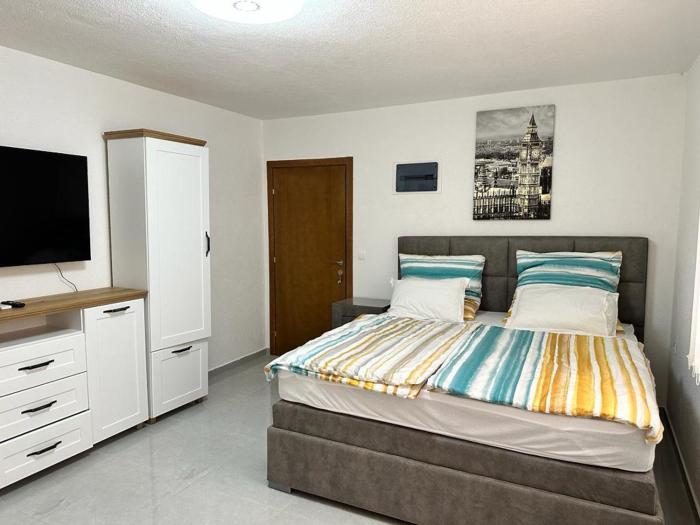 Студия, 800 м до моря