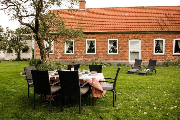 Enchanting Atmosphere At Nolde Country Estate