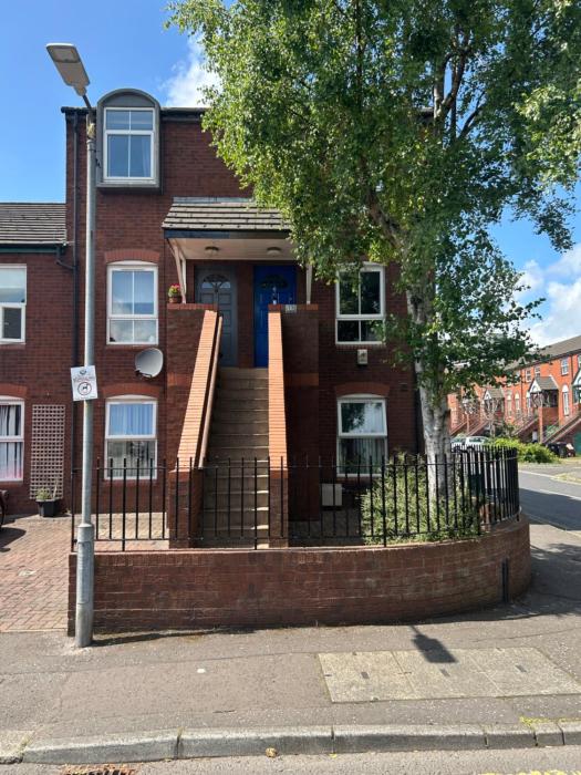 Tourist board certified Super city centre apartment with free parking