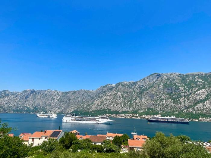 Apartments Krivokapic Prcanj with Bay view