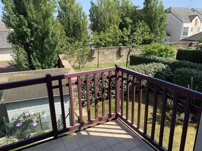 Appartement lumineux 3 pièces avec terrasses, parking et animaux admis au Croisic - FR-1-843-37