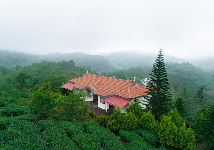 Aruvi Mountain Villa Vagamon - Pet Friendly Nature Stay by VOYE HOMES