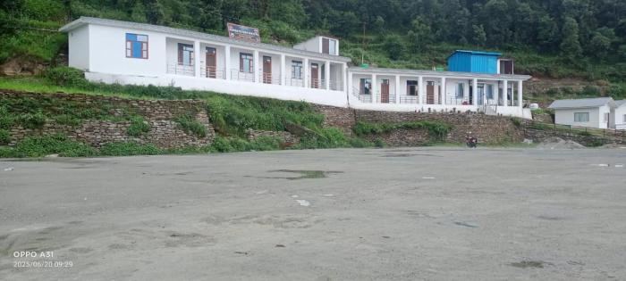 Narmada sky ridge view hotal