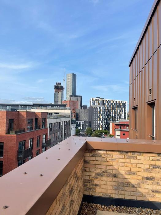 Private double room with shared amenities near Manchester