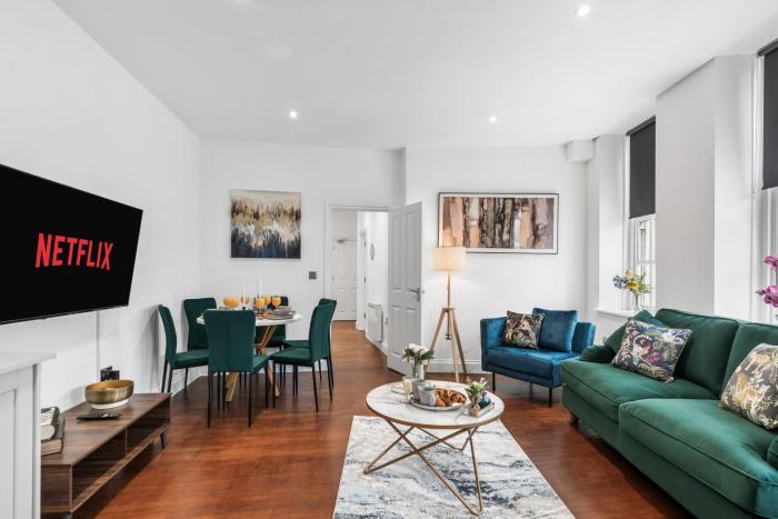 2 Bedroom Apartment By Sovereign Suites Short Lets & Serviced Accommodation in Brighton