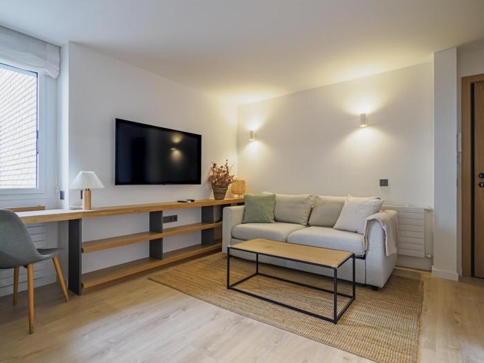 Deluxe Apartment Mirasierra