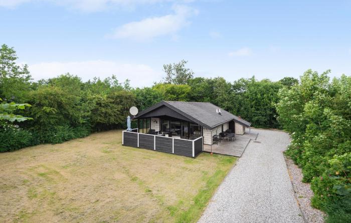 Lovely Home In Hemmet With Sauna