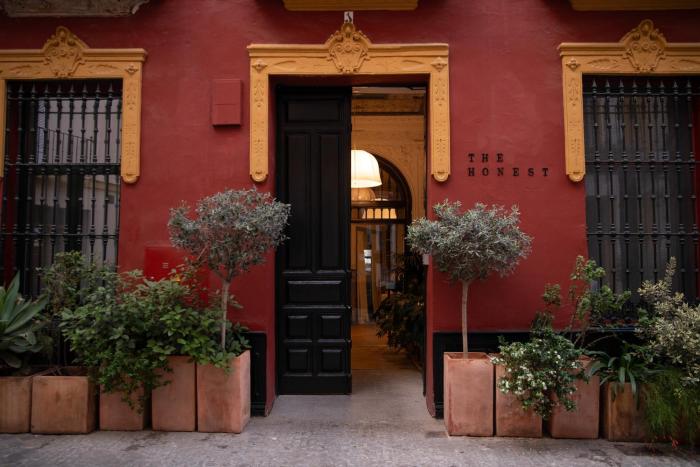Honest Sevilla Hotel