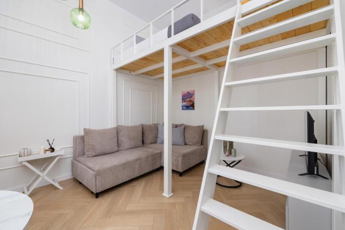 Apartment with balcony - Berka Joselewicza 5