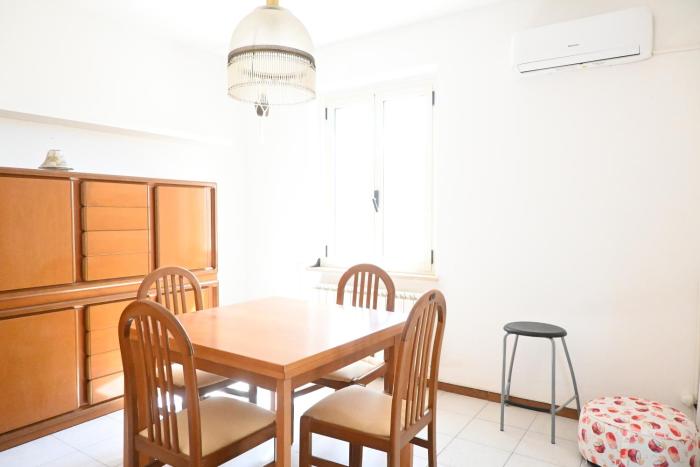 SE183 - Senigallia, comodo trilocale a 100m dal mare