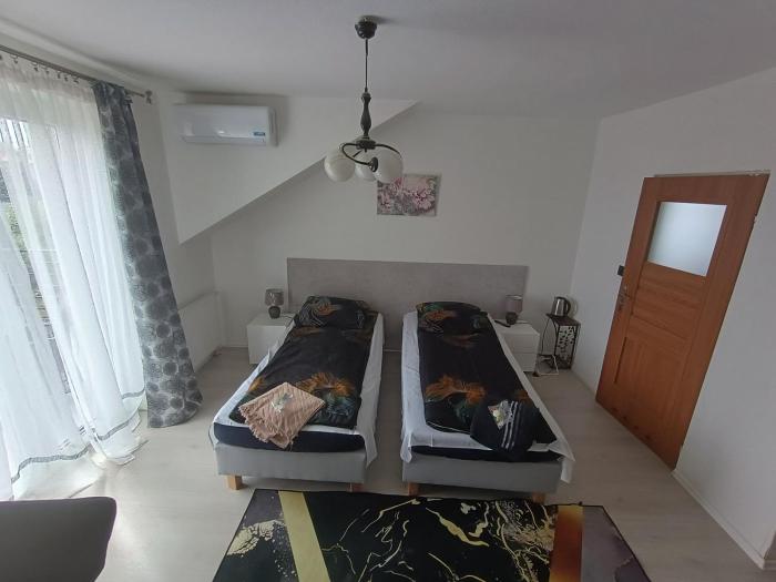 Motelik White House - pokoje gościnne