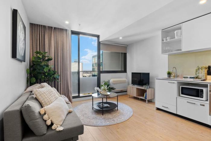 Oaks Opus 1BR Southbank Gem