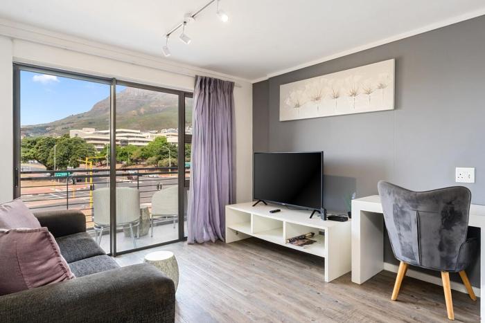 Castle Rock - Table Mountain View