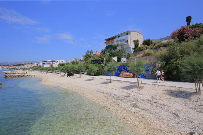 Apartments by the sea Podstrana, Split - 19987