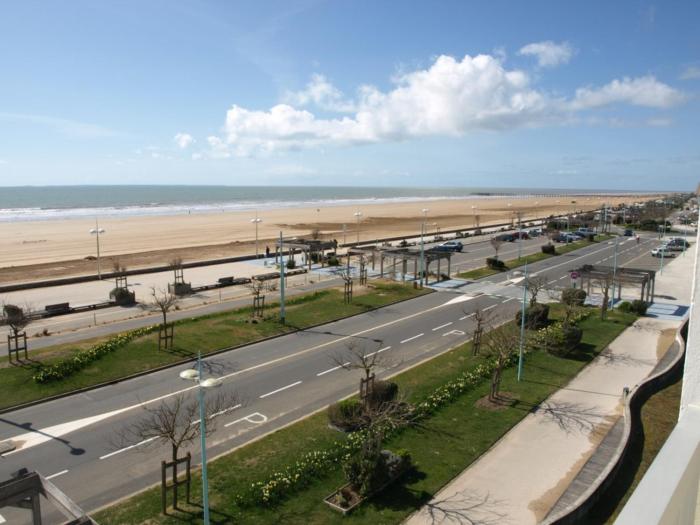 Appartement confortable à Saint-Jean-de-Monts pour 5 pers, face à la mer - FR-1-323-340