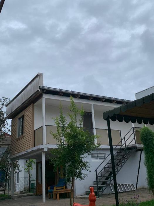 ALEXS HOUSe-2