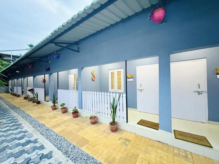 The Gulmohar Inn Six Mile