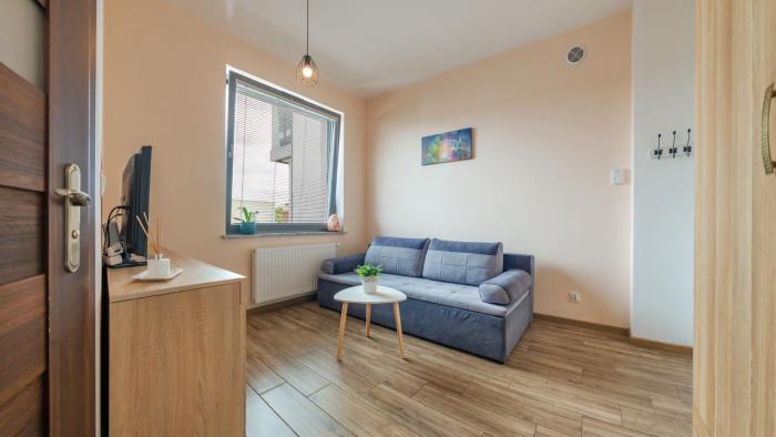 Obrońców Wybrzeża, Sun & Snow