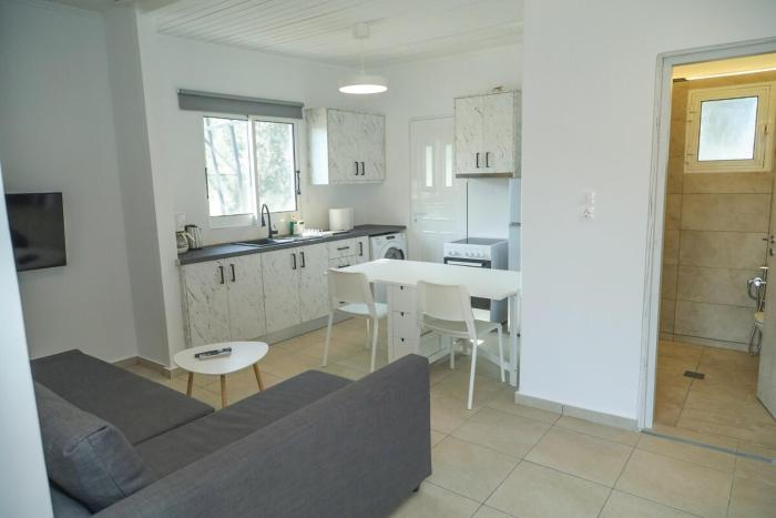 Dolce Far Niente in Greece