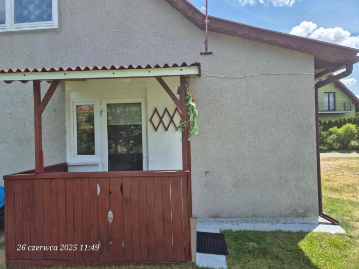 Dom Bursztynek - domek (sad)