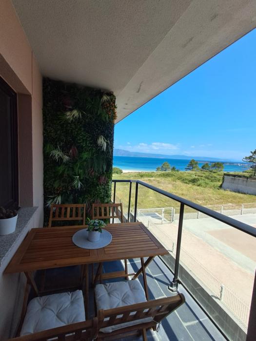 Amodiño- 1º línea Playa Langosteira y vistas al mar