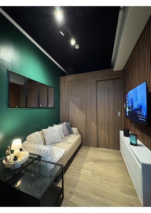 Cozy Urban Staycation Condo Unit