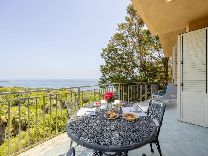 Apartment Cicladi Tinos by Interhome