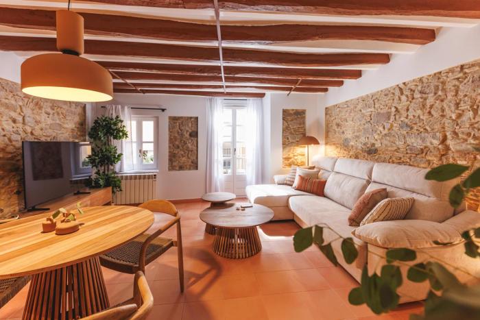 Bravissimo Calderers El Cavall, in the Old Town