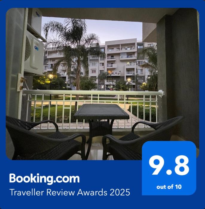 Luxury Inn:2BR Amazing Garden View in Madinaty B10