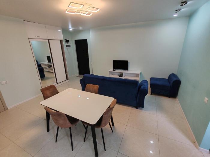 Меликишвили 40