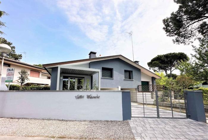 Holiday home in Bibione 38368