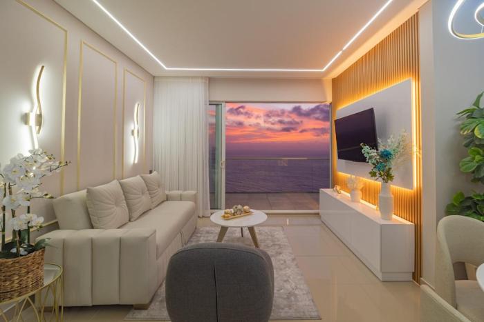 Luxury Ocean View Apartment Building H2 - Hyatt