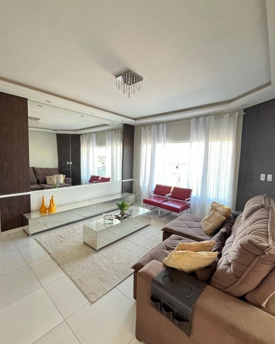 Apartamento panorâmico com 2 suítes 1 quarto