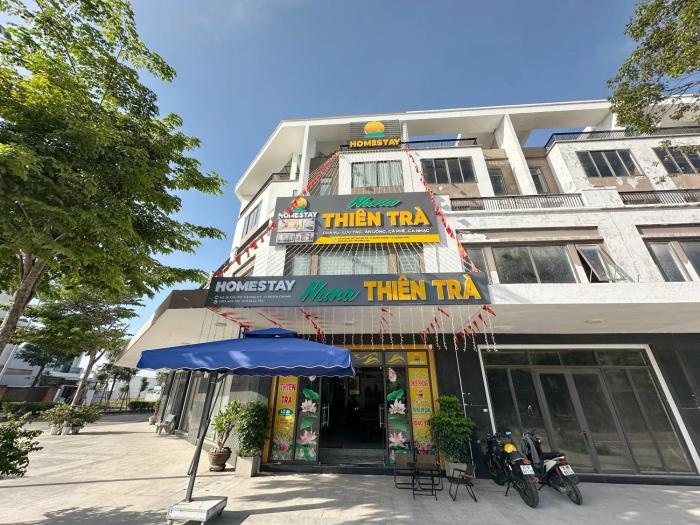 Khách sạn Na Na Thiên Trà