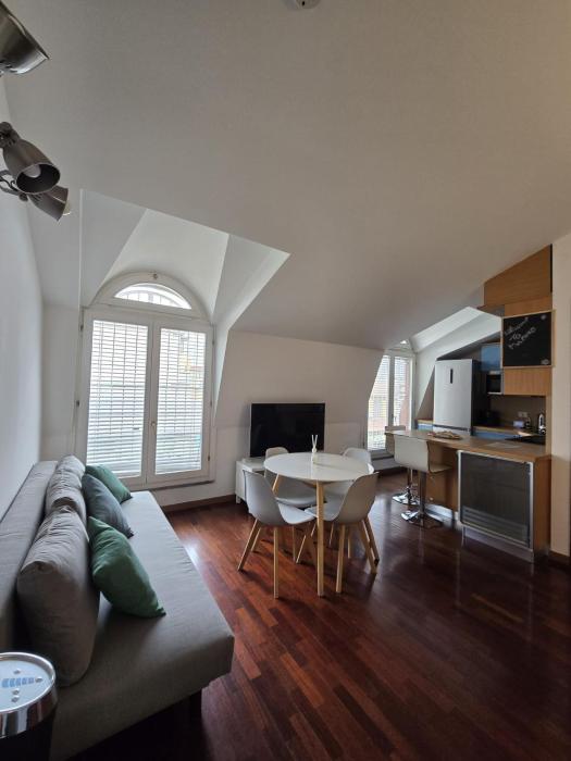 Urban Attic Isola District