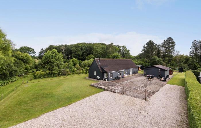 Lovely Home In Faxe Ladeplads With Wifi