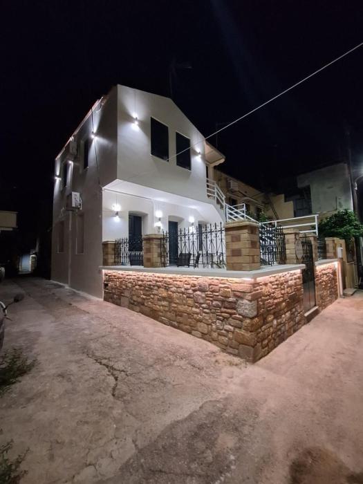 Mariam Rooms 1 Chios