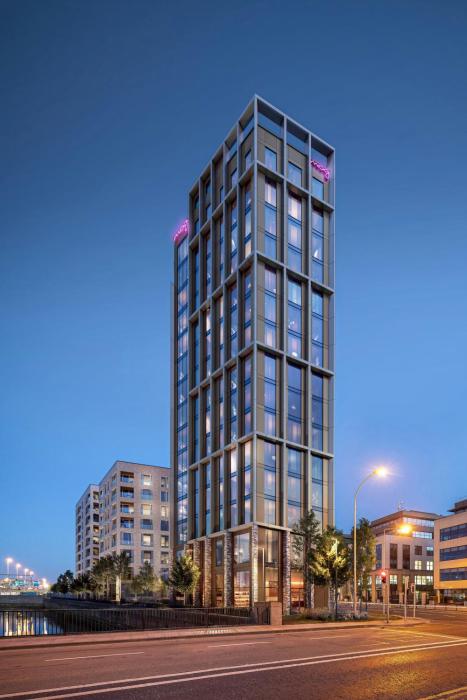 Moxy Dublin Docklands