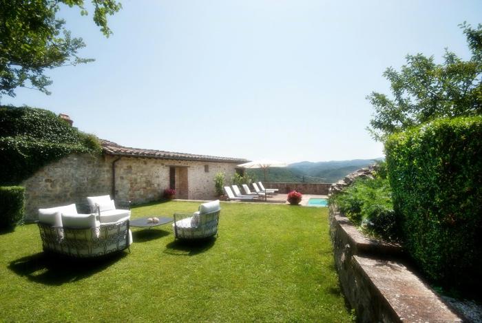 Medieval Retreat In Poggio Village