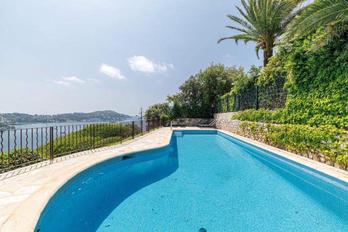 VILLEFRANCHE RESTANQUES - Panoramic sea view 2 bedrooms Swimming pool