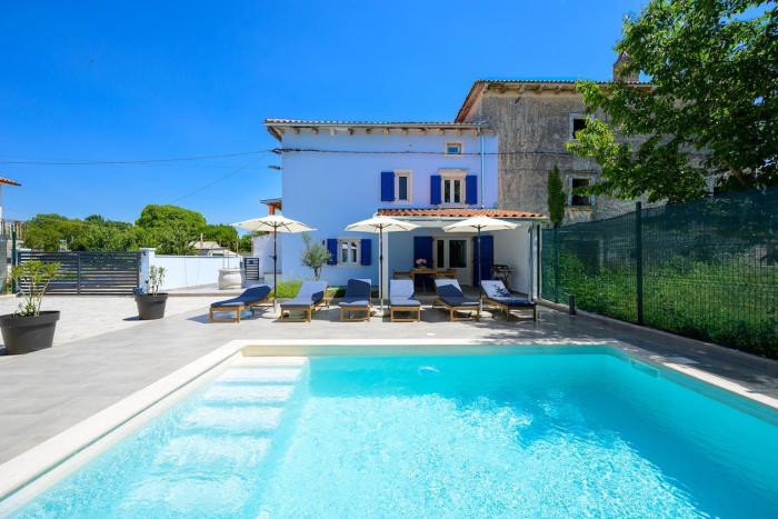 Villa Istria Ad 1749 by Istrialux