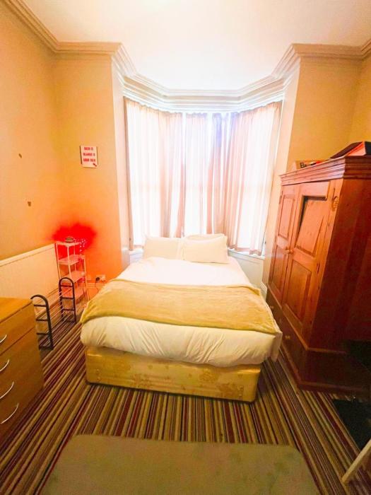 Seaside Double Room Prime Southsea Beachfront Location