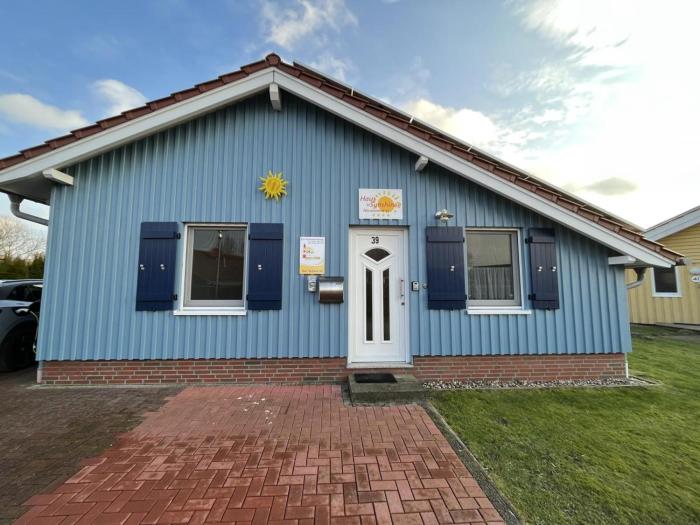 6 Personen Wellnessferienhaus mit Sauna, Whirlpool, zwei Toiletten und Kaminofen in Otterndorf